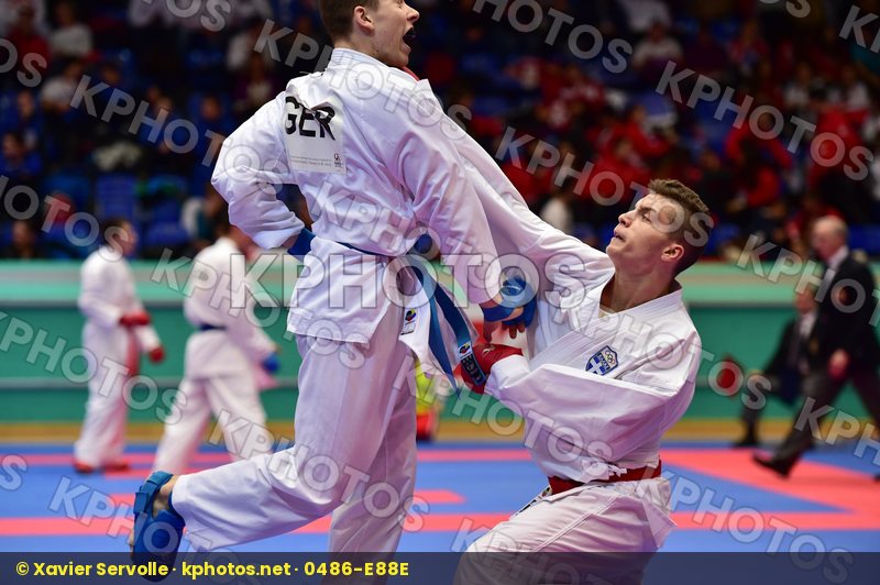 +76 Kg germany greece junior Karanatsios Asterios kumite Nikitin