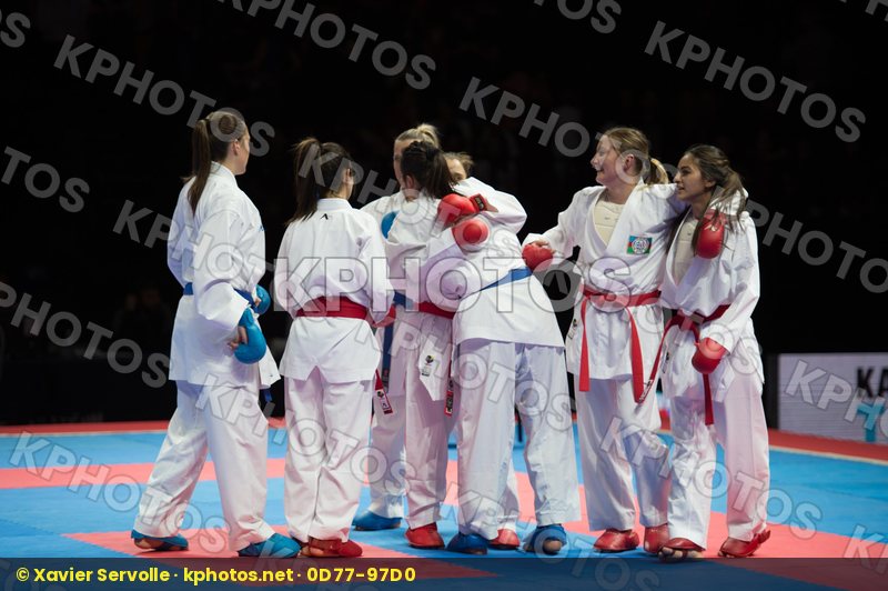 Azerbaijan Croatia Female final kumite team