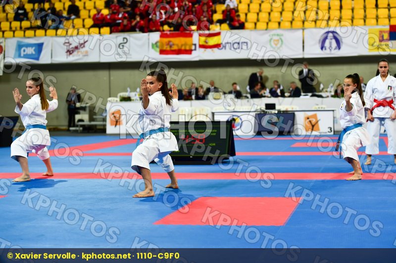 Cadets et Juniors DaeDo Female Kata Spain team