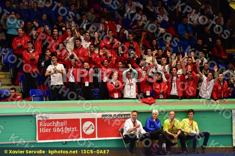 finals junior spain supporter