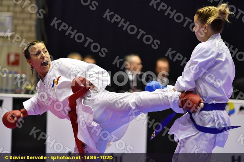 Female kumite -50 kg France Recchia Alexandra