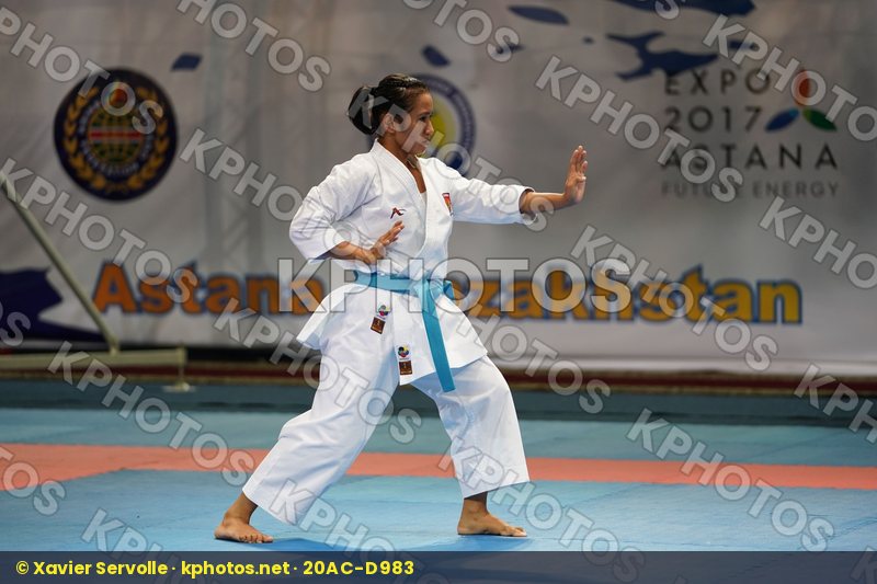 Afustiani Ora Sisilia Female kata Indonesia