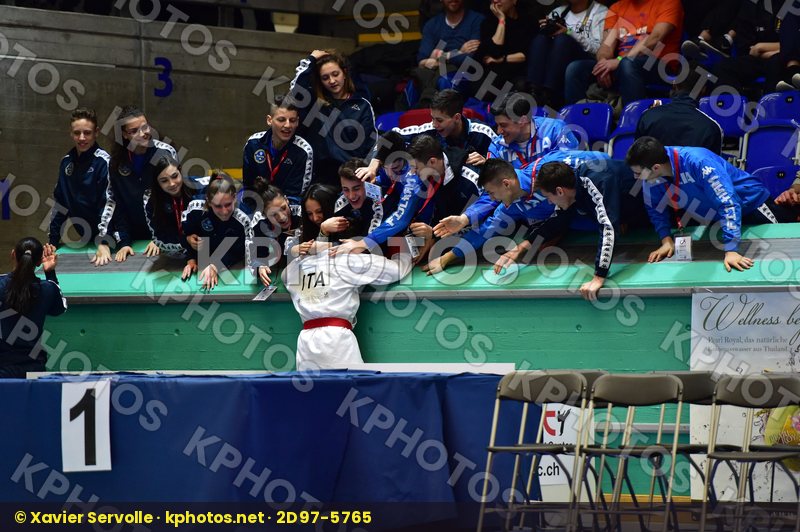 finals italy junior supporter