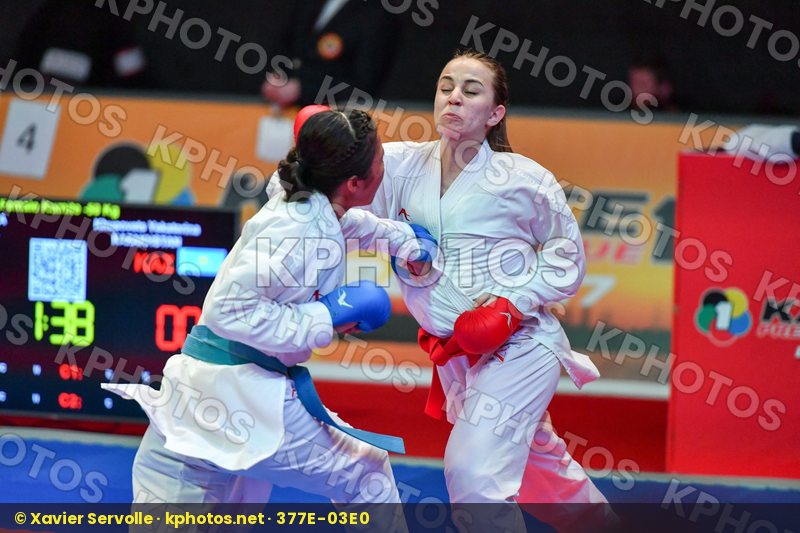 Female kumite -50 kg < LRBarcodes Indonesia Kazakhstan Khupovets