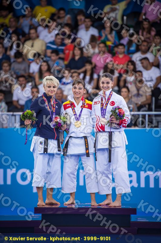 Coban Merve finals France Kata podium Sanchez Jaime Sandra Scord