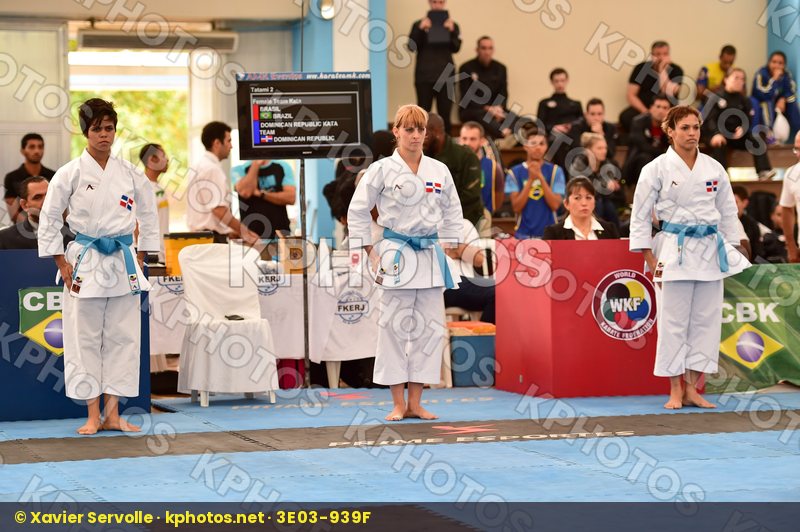 Dominican Republic Female final kata team