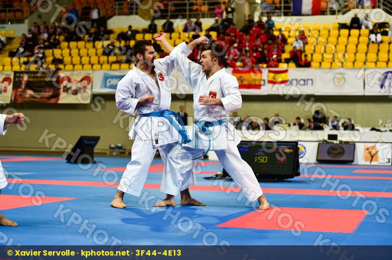 Cadets et Juniors Kata Male Shureido team Turkey