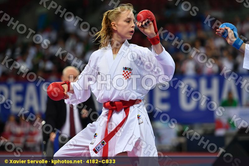 Baranyi Zsofia, Cadet kumite female -54 kg, Croatia, Hungary, Vu