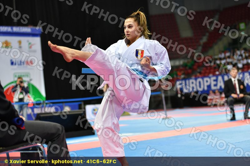 Cadet kata female, France, Pons Lea