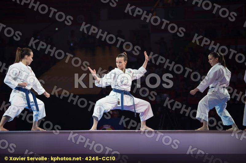 Dubai Female final Italy kata team