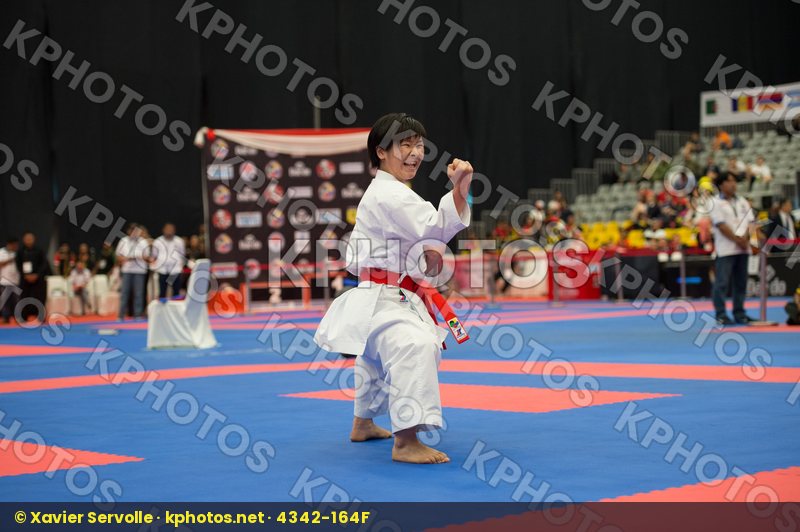 female Japan Junior Kata Ugai Mizuki
