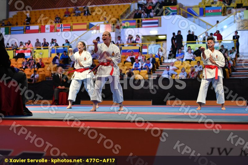 Female team kata Paiku Spain