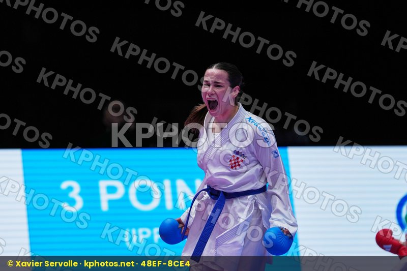 PERFETTO ERMINIA (ITALY) vs SGARDELLI EMA (CROATIA) in Female Kumite -50 Kg - Final Bout