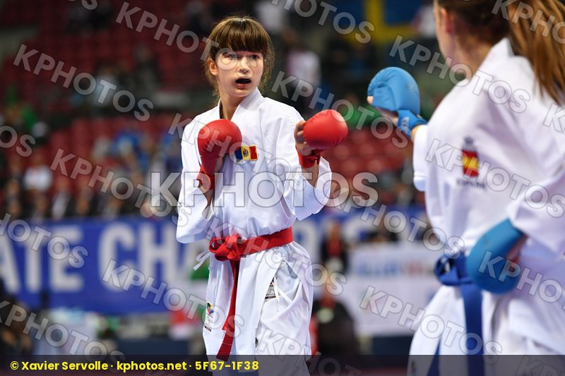 Cadet kumite female -47 kg, Garcia moya Nidia, Hurenko Polina, M