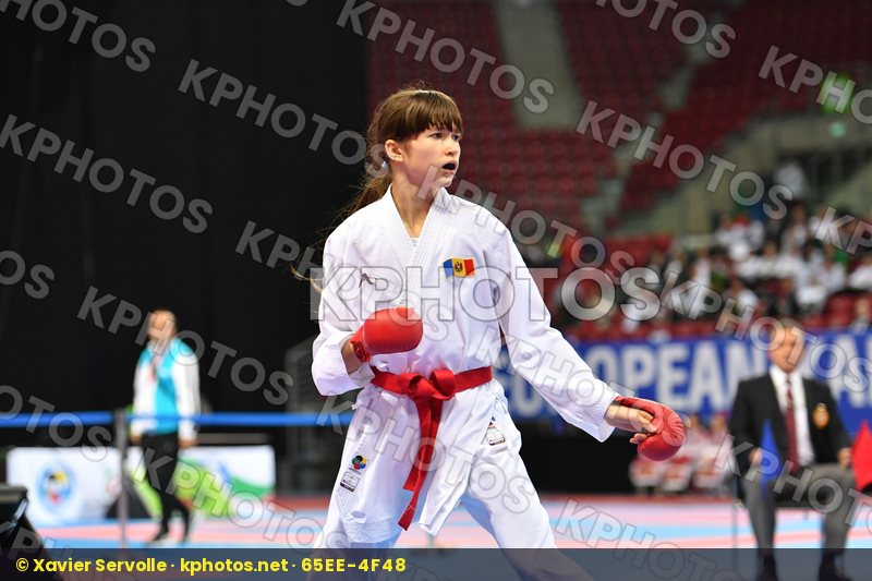 Cadet kumite female -47 kg, Garcia moya Nidia, Hurenko Polina, M