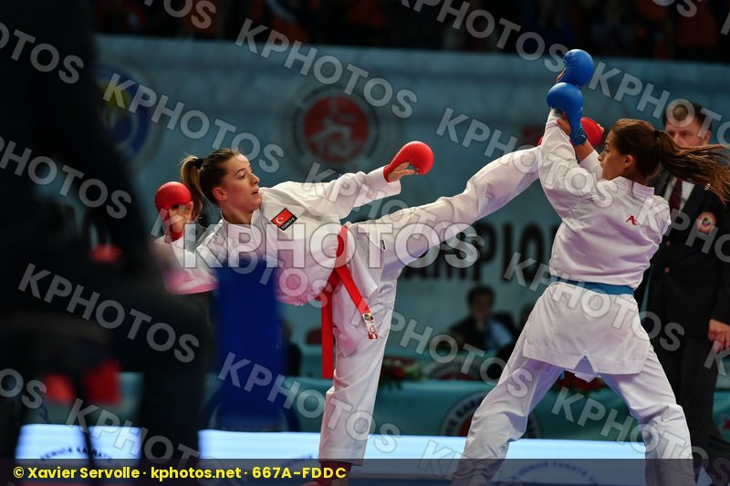 Female kumite -50 kg Fyr of macedonia Ozcelik Serap Radichevska
