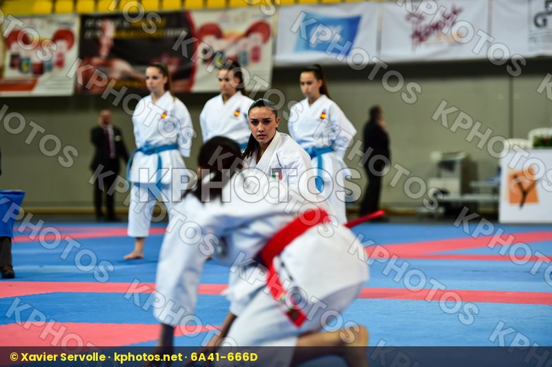 Cadets et Juniors Female Italy Kata Shureido team
