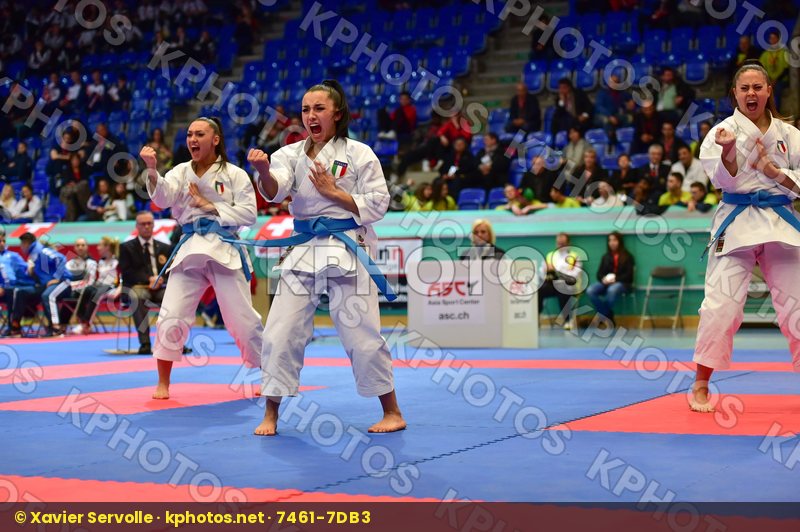 female finals italy junior kata team