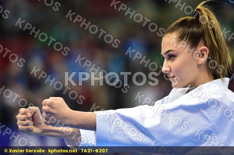 Cadet kata female, France, Pons Lea