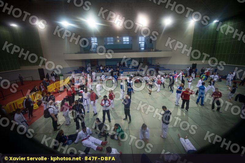 arena Coubertin Paris warm-up