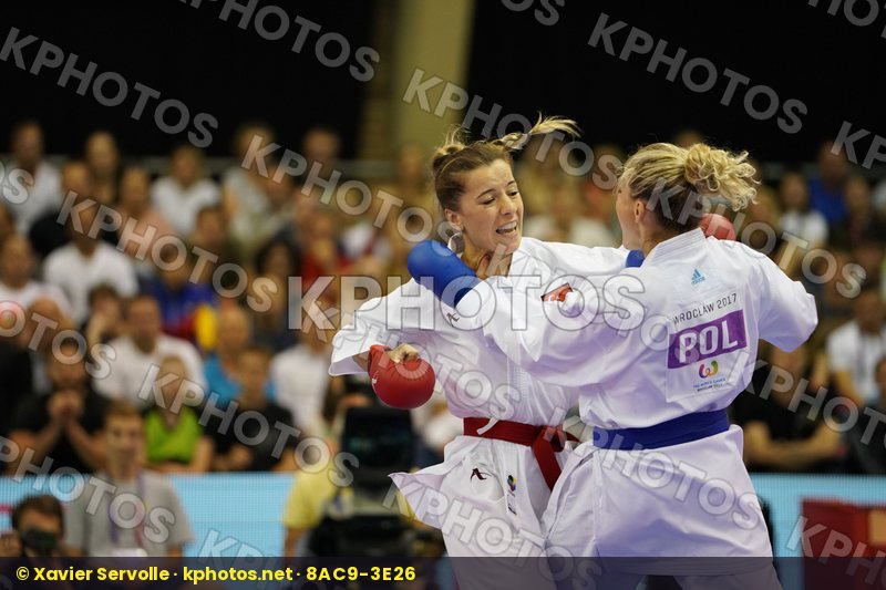 bronze match Female Kumite -50kg Nowakowska Madgalena Ozcelik Serap Poland Turkey