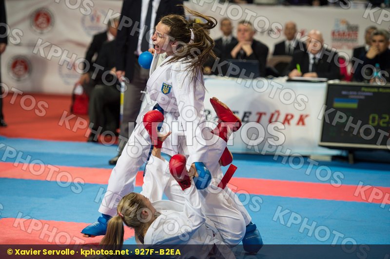 -55 kg Croatia female Kovacevic Jelena kumite Melnyk Zhanna top