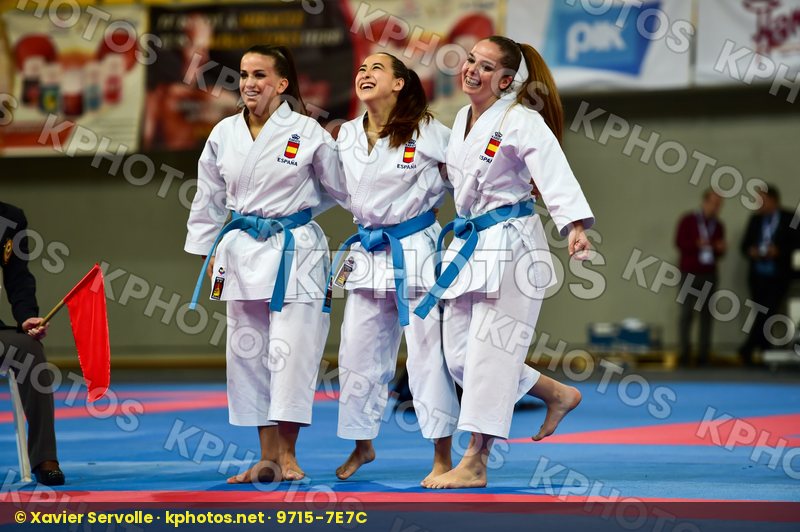 Cadets et Juniors DaeDo Female Kata Spain team