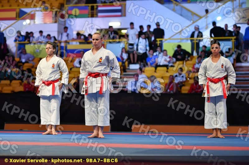 Female team kata Paiku Spain