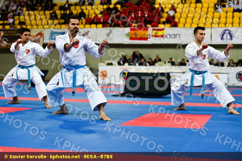 Cadets et Juniors Kata Male Shureido team Turkey