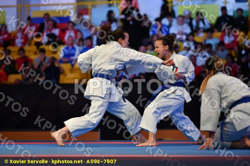 Female team kata Italy Paiku