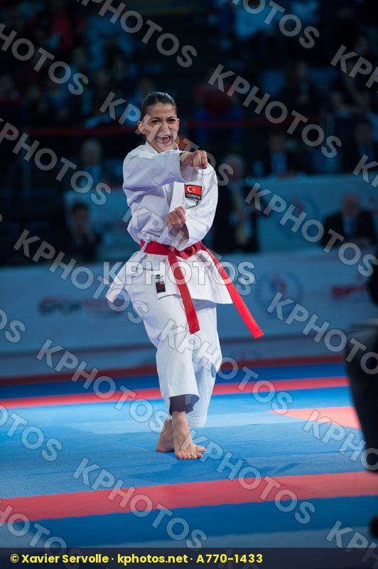 Bozan Dilara female finals kata kumite Turkey
