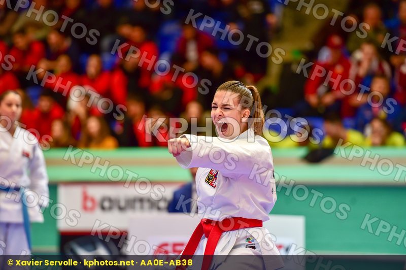 Augustinova Zuzana Czech Republic female finals junior kata shur