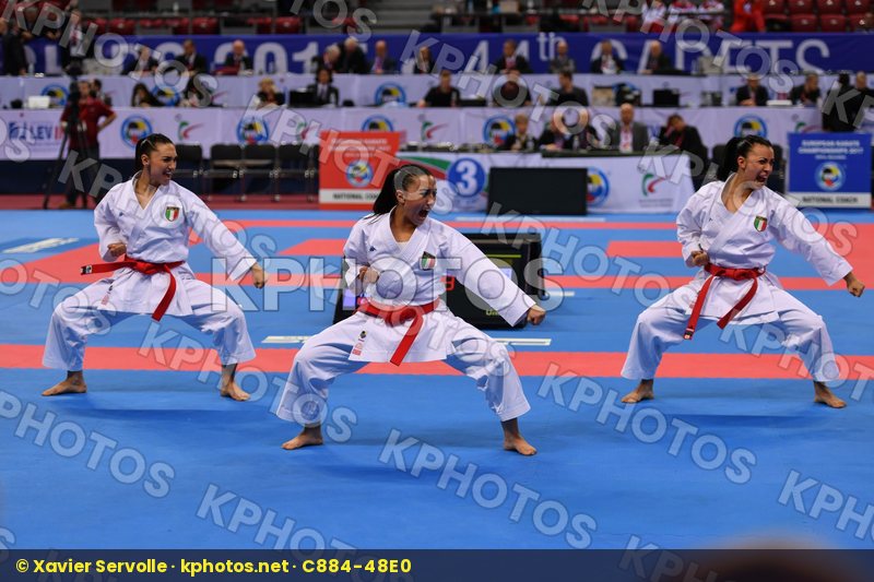 Italy Paiku U21 kata team female