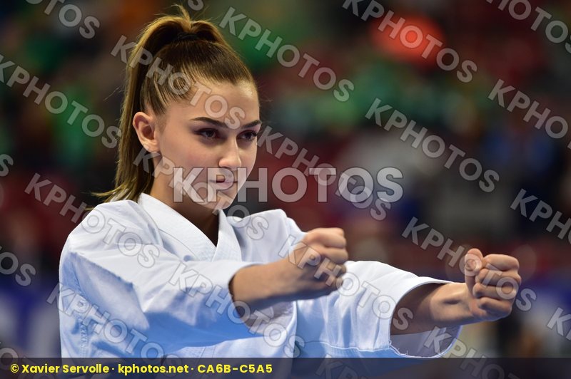 Cadet kata female, France, Pons Lea