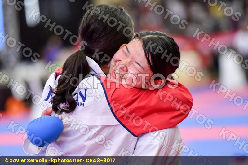 coach happy Japan Saito Ayaka U21 Kumite Female 68+ Kg