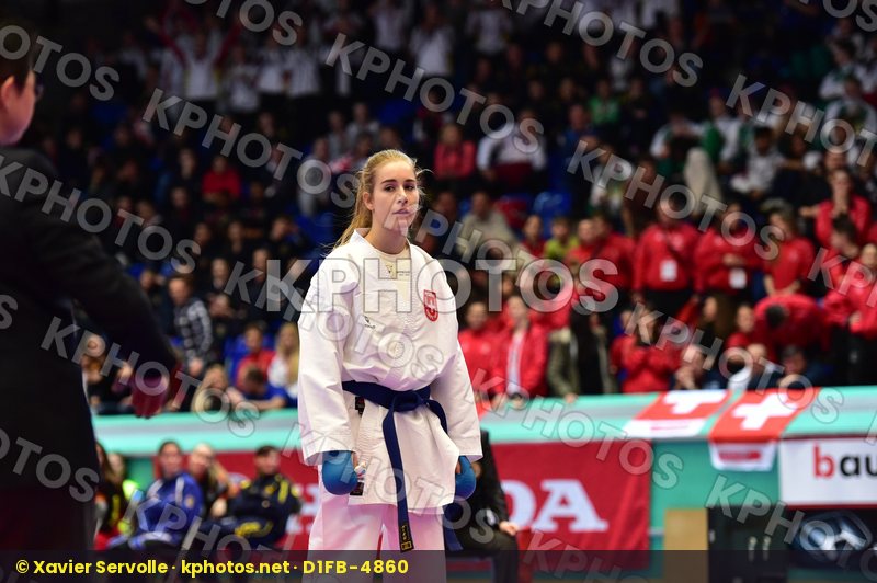 -59 kg female finals germany junior kumite Miggou Anna Radjenovi