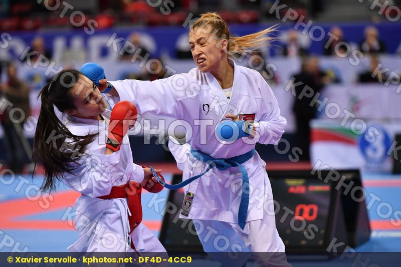 Azerbaijan Malikova Asya Tokcan Umay Turkey U21 kumite female -5
