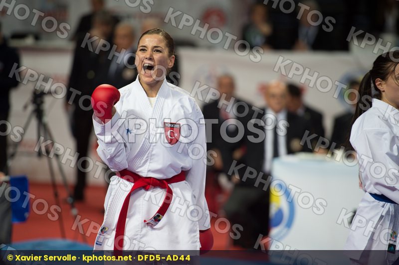 -55 kg Cardin Sara female Italy kumite top Turkey Yakan Tuba