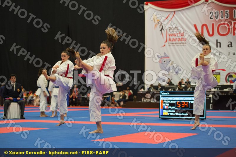 cadet female France Junior Kata team