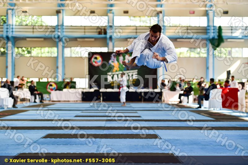 Top action photo N°2