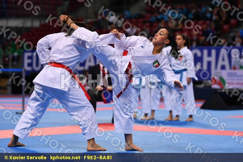 Italy Paiku U21 kata team female